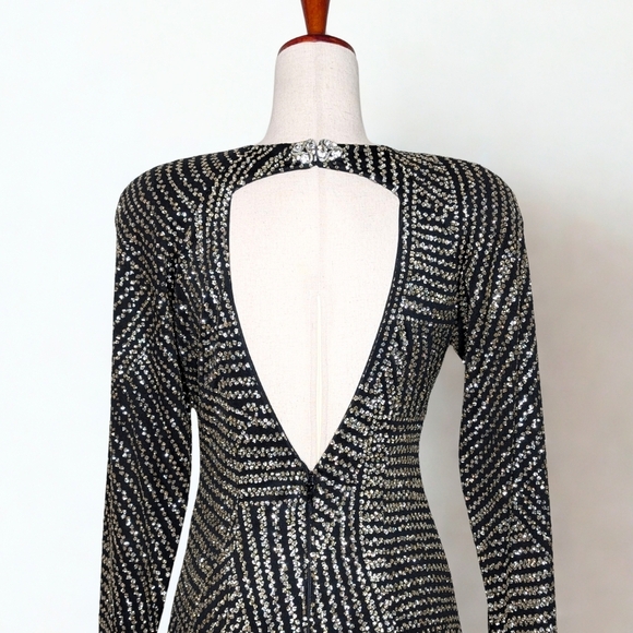 Vintage AJ Bari Equisite Black and Silver Sequined Open Back Body Con Dress SZ 6 - Picture 5 of 11